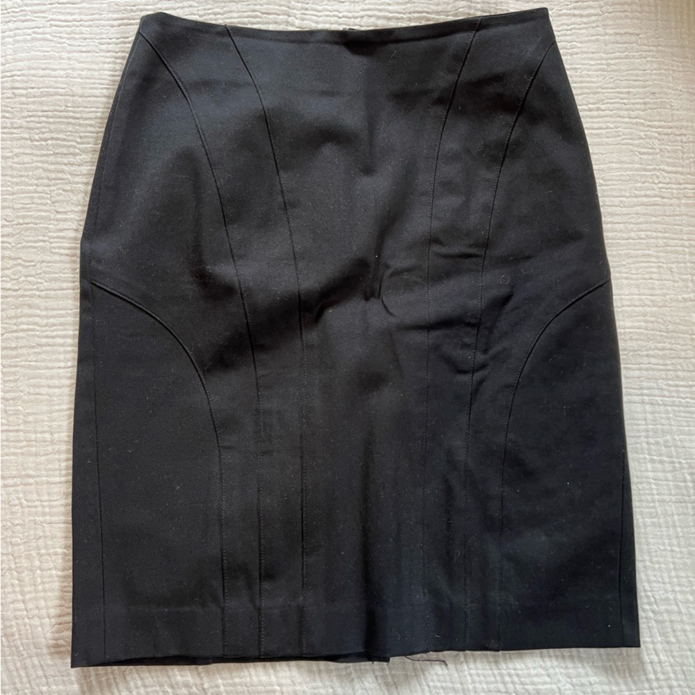 Banana Republic Mini Pencil Skirt in Black